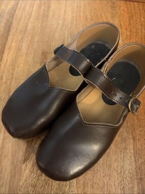 Sven Swedish clogs Brown Leather Mary Jane Strap Shoes size 41